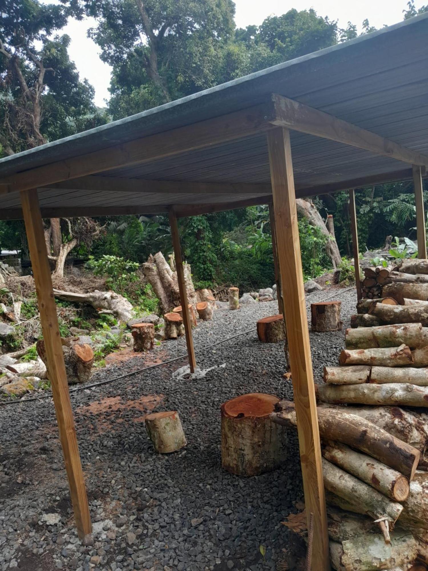Ravehei Smile Relais 2 Moorea Afareaitu Luaran gambar
